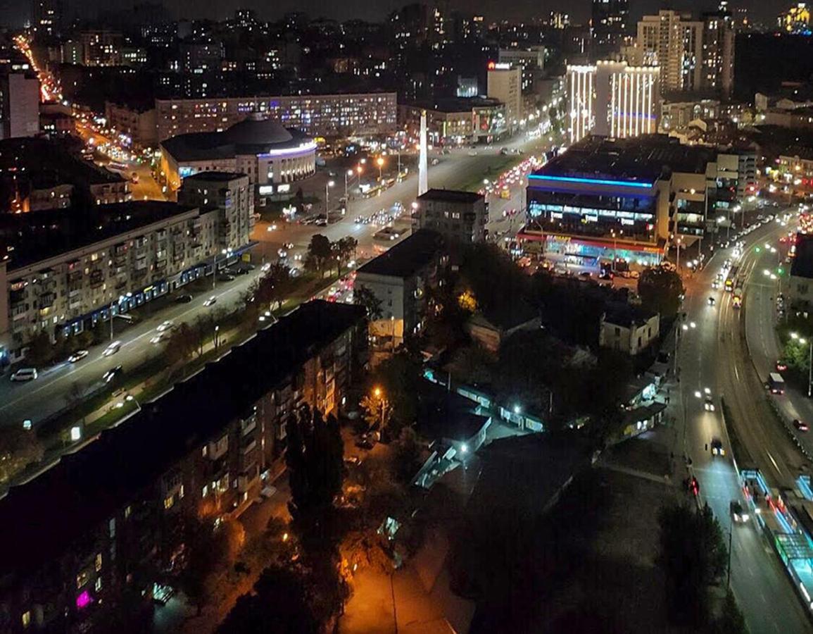 Victory-30 Luxury Apartment Center Kiev Esterno foto