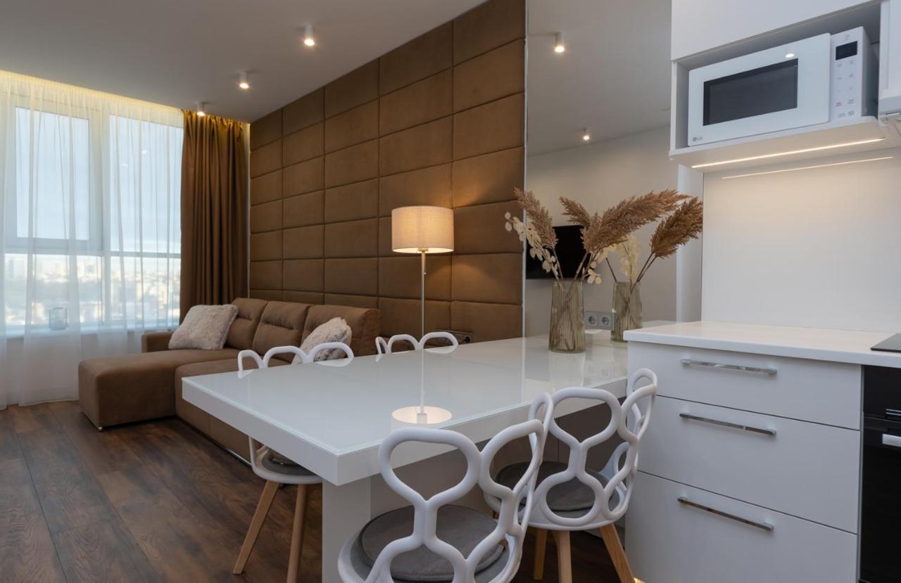 Victory-30 Luxury Apartment Center Kiev Esterno foto