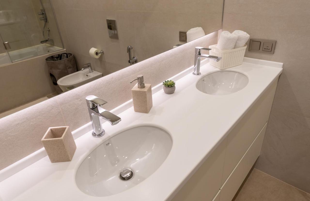Victory-30 Luxury Apartment Center Kiev Esterno foto