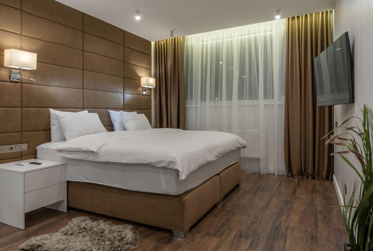 Victory-30 Luxury Apartment Center Kiev Esterno foto