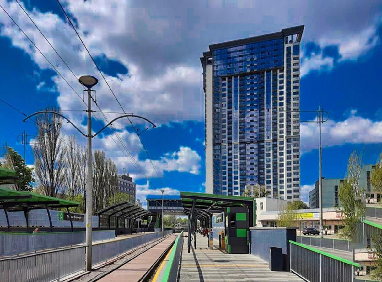 Victory-30 Luxury Apartment Center Kiev Esterno foto