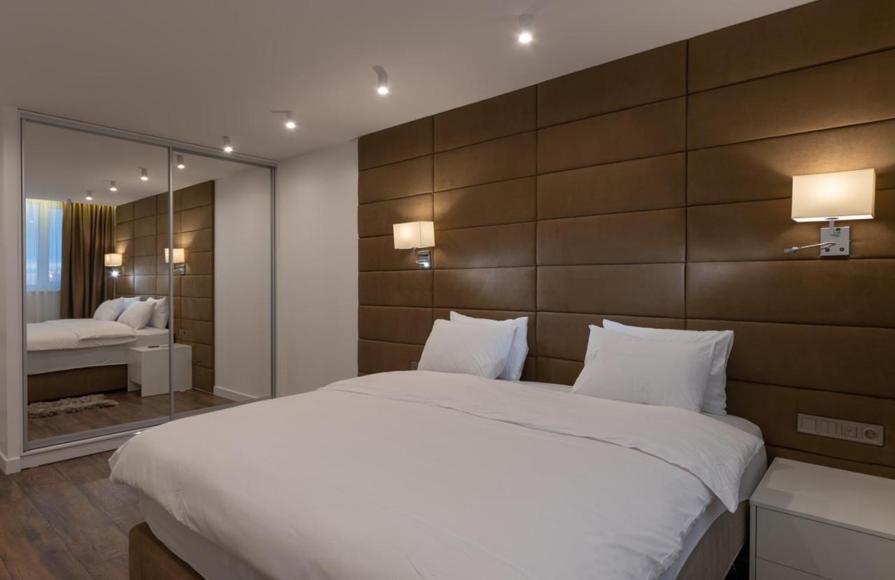 Victory-30 Luxury Apartment Center Kiev Esterno foto